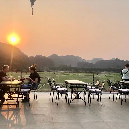 Liberty Hall Tam Coc Hotel & Villa Ninh Binh Exterior foto